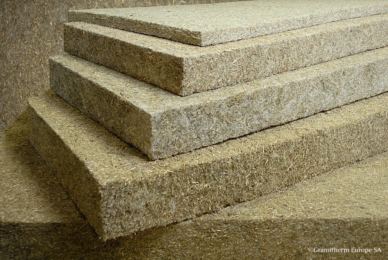 Read more about the article Gramitherm® žolės pluošto izoliacijos plokštė